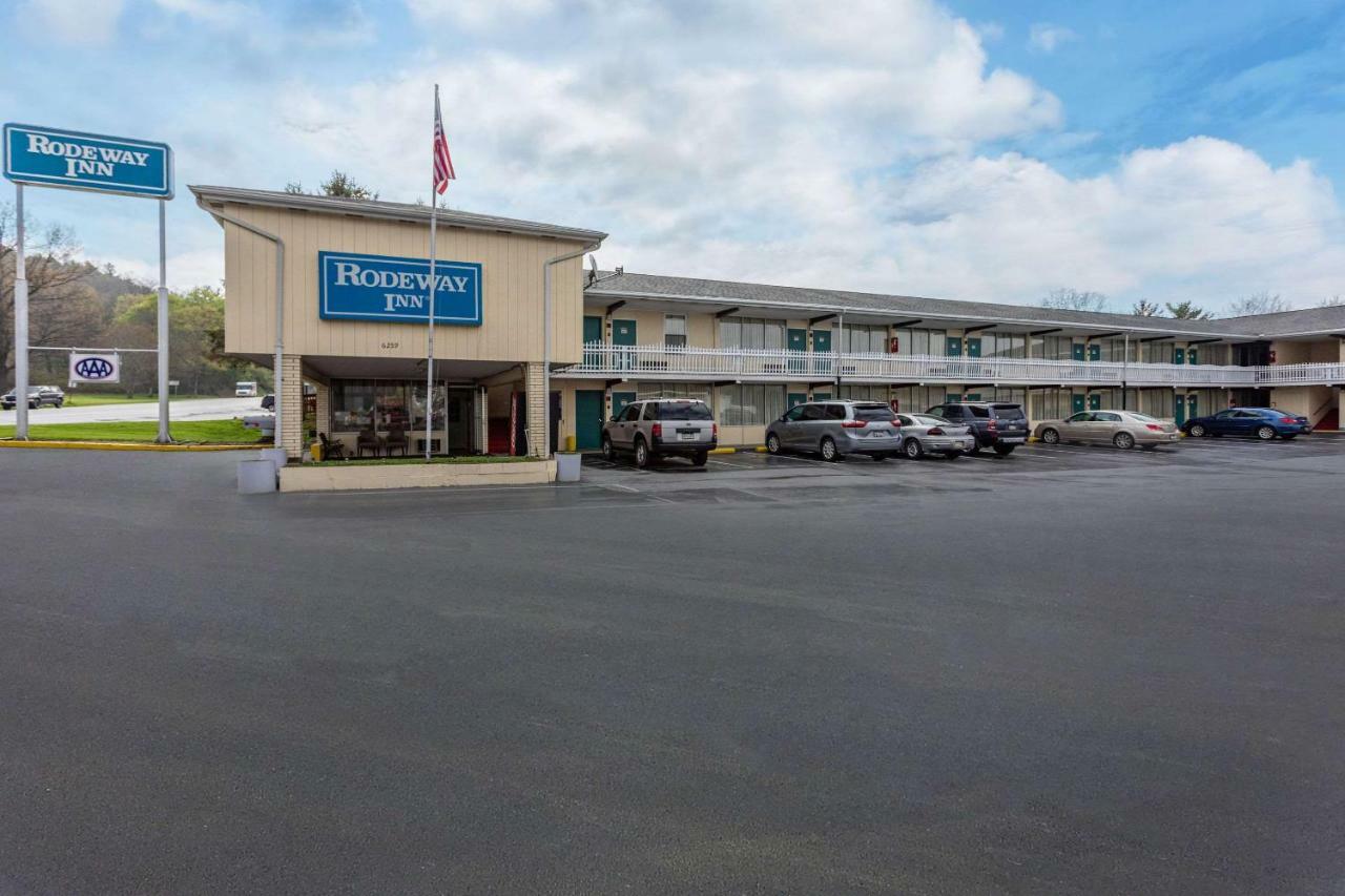 Royal Inn Clearfield Exterior photo